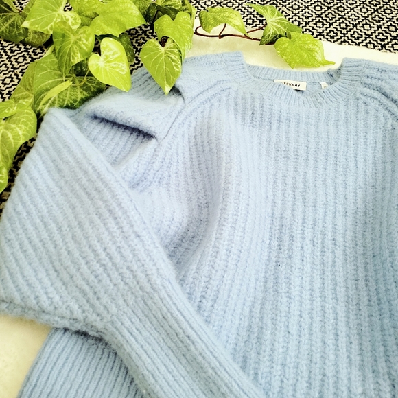 Weekday Vanetia Knitted Pullover Sweater Size Small - Picture 6 of 13
